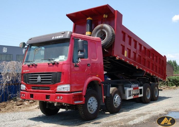 Used / New HOWO Dump Truck 8x4